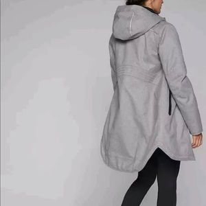 Athleta Cascades Parka - Size Small